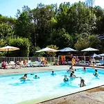 Mobil-home Avec Terrasse - 5 Personnes - Api-1-52-1426 * La Bastide-de-Sérou