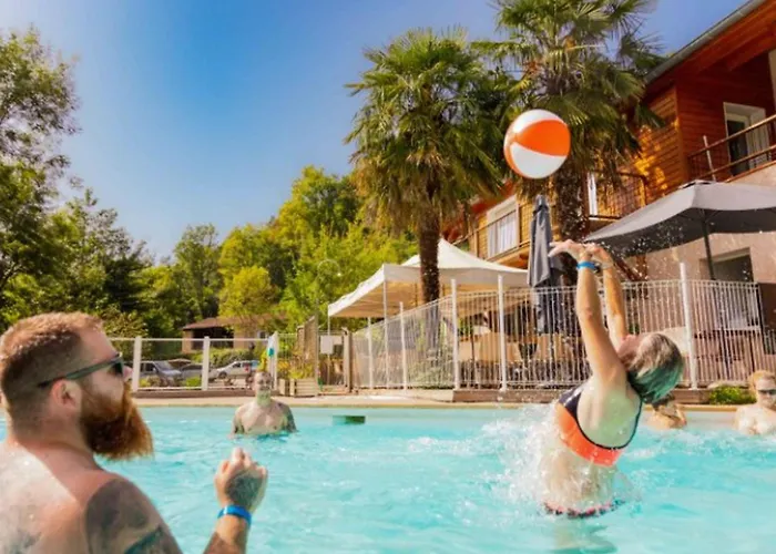 אתר קמפינג Mobil-home Avec Terrasse - 5 Personnes - Api-1-52-1426